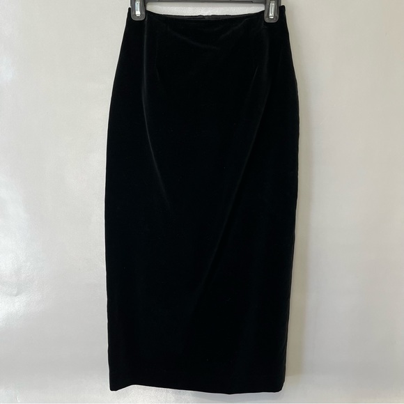 Vintage Liz Claiborne Black Velvet Velour MIDI Pencil Skirt - Picture 1 of 12